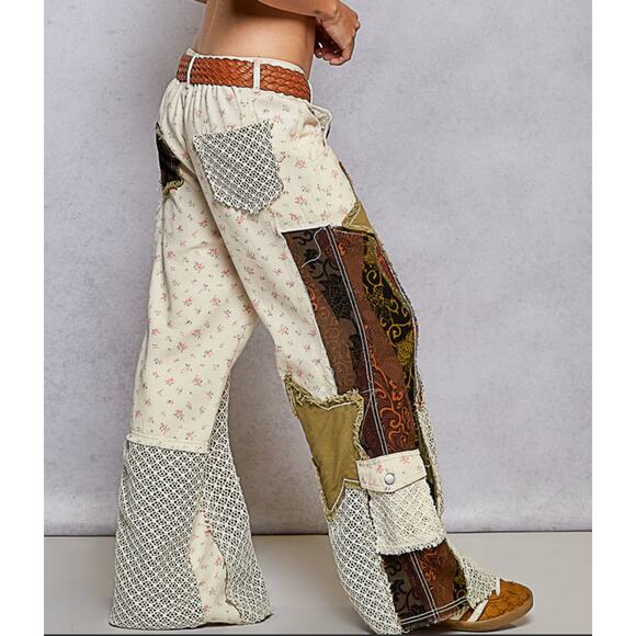 Pol Printed Patchworkm Floral Cream Woven Twill Pants NEW - Picture 2 of 3